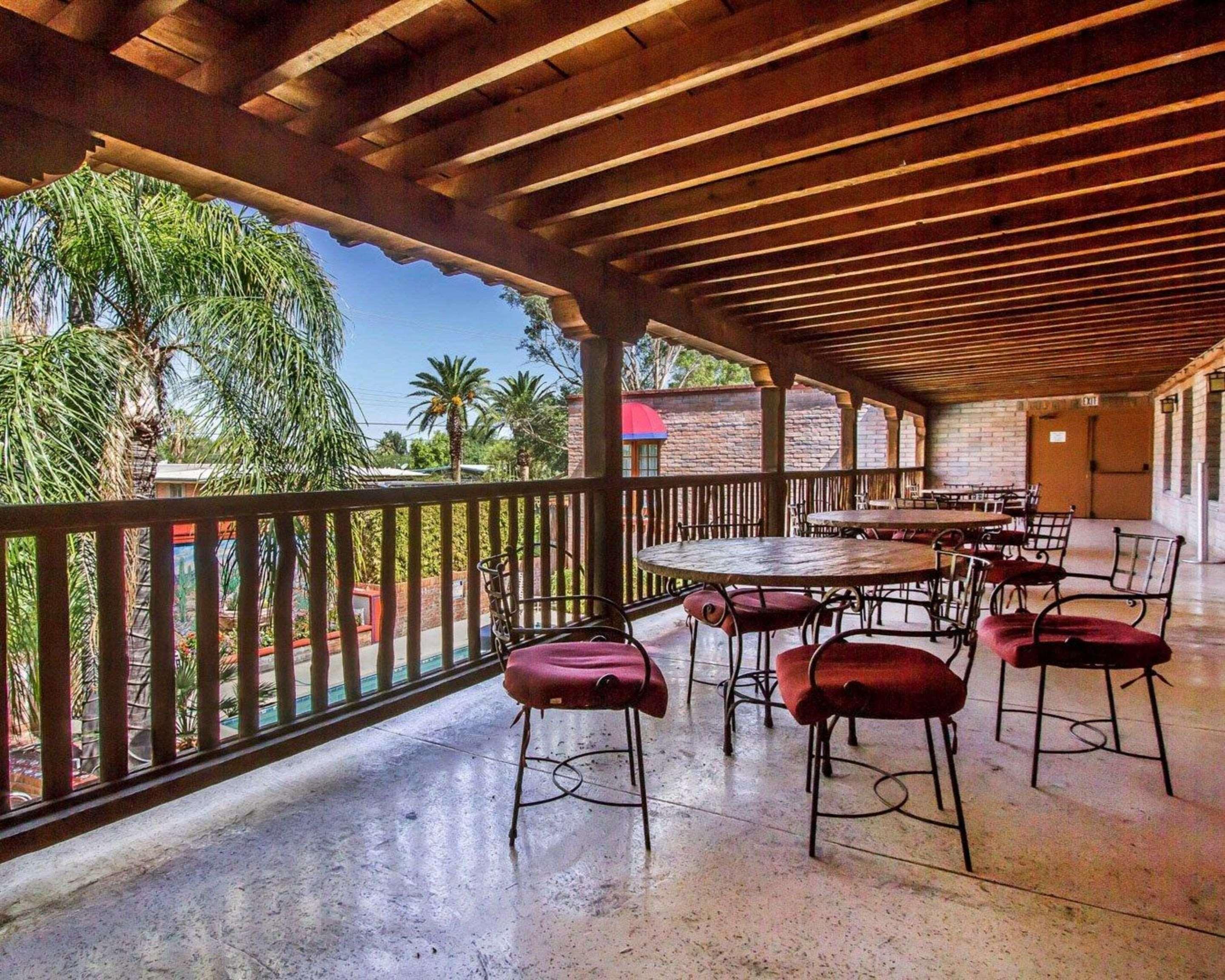 Comfort Suites At Sabino Canyon Tucson Esterno foto